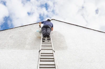 Peinture extérieure à Roucourt — façades et ravalement
